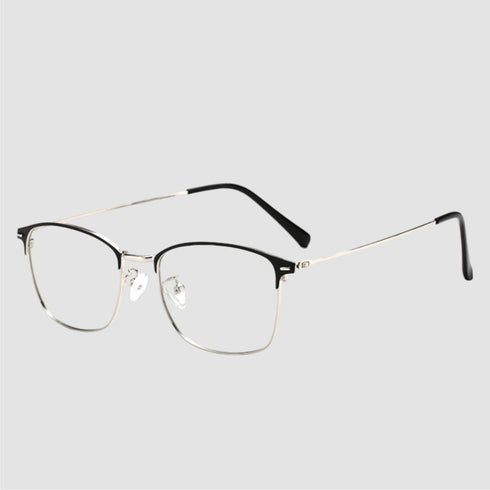 Jaden (Graded Eyeglasses)