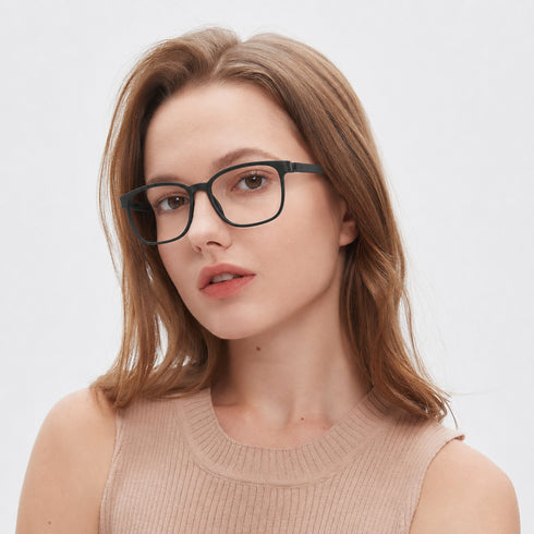 Terry (Graded Eyeglasses)